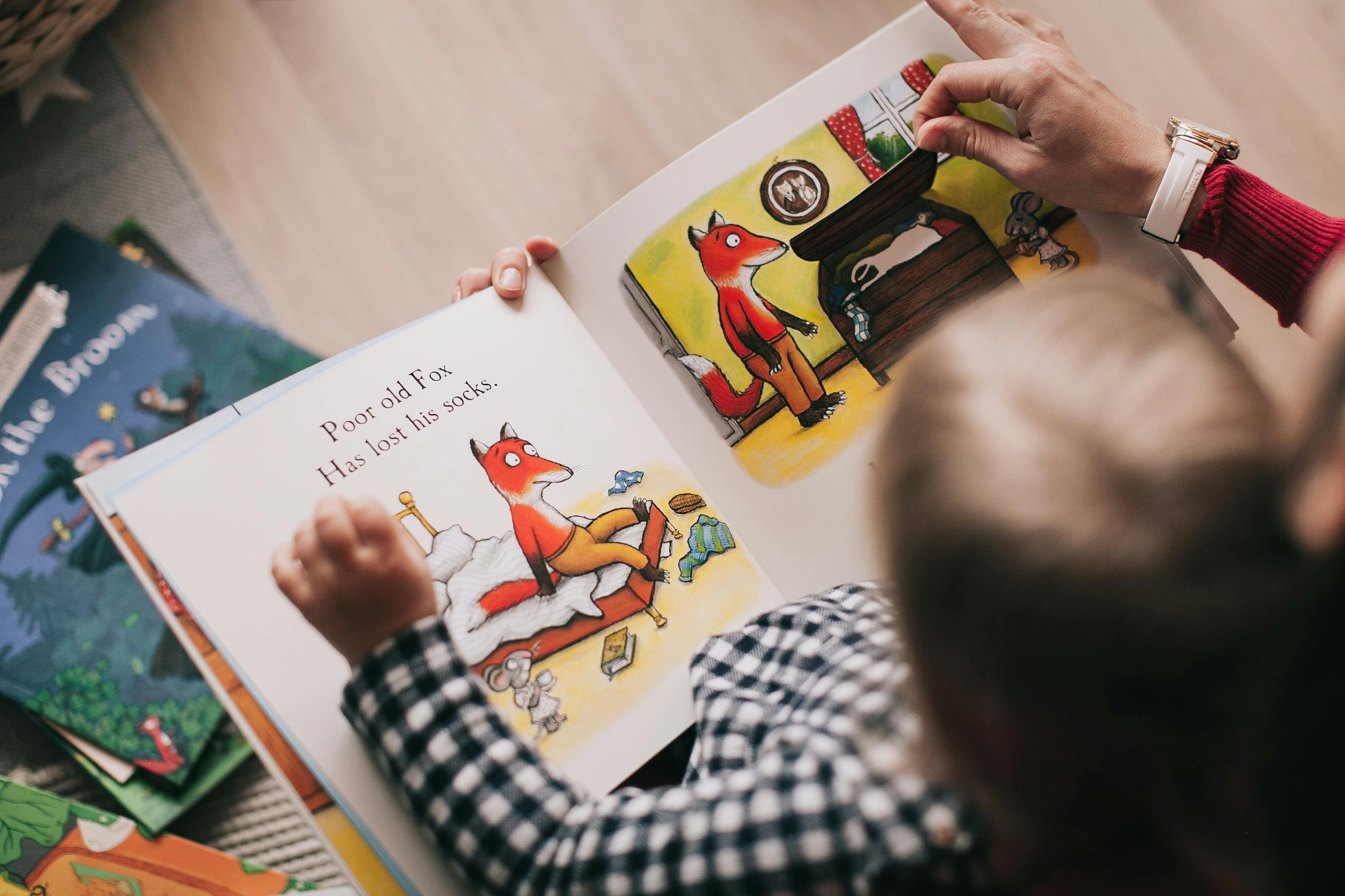 Children reading